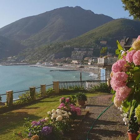 Villa Tramonto レヴァント エクステリア 写真